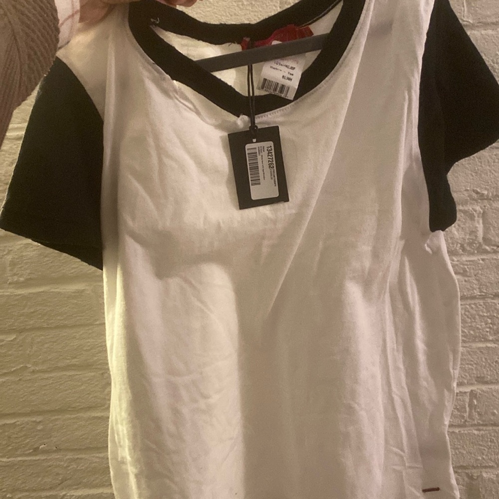 Philanthropy Harlow distress black and white tee